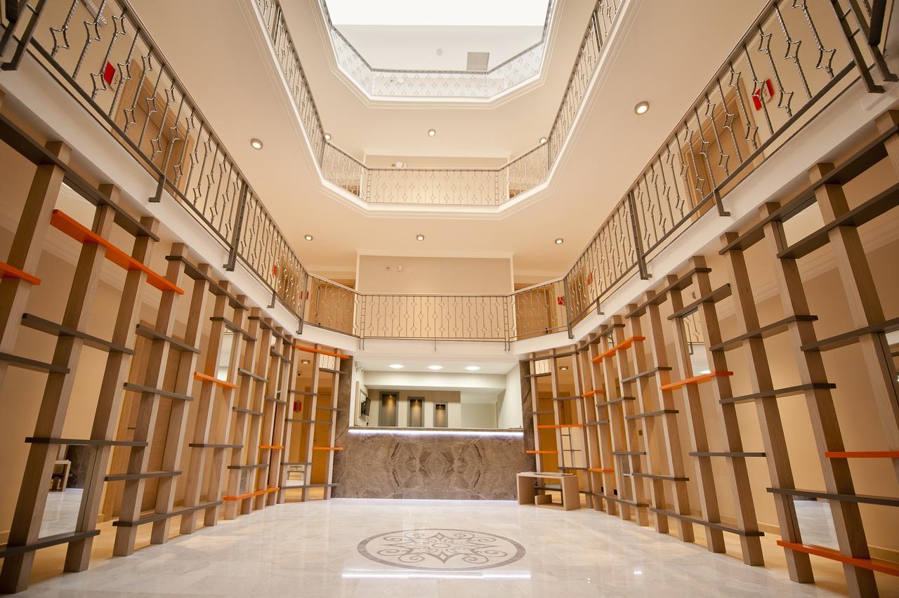 Altinyunus Atrium Apart Otel מראה חיצוני תמונה